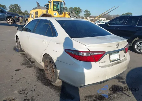 2016 Toyota Camry Se z USA, uszkodzony, nr VIN 4T1BF1FK6GU140025
